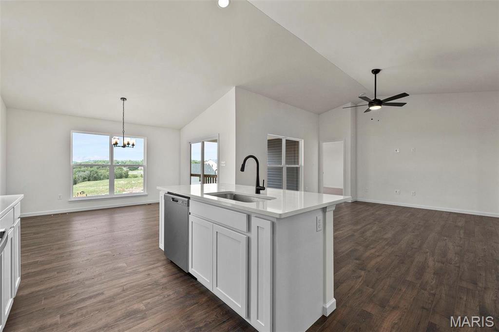 1003 Taylor Grn Drive Union, MO 63084 - Photo 11 of 18