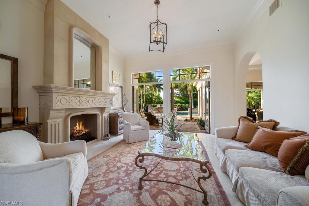 2207 Miramonte Way Naples, FL 34105 - Photo 3 of 35 Gallery Image 3