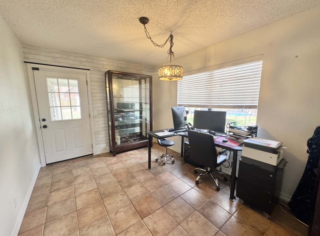 612 Cardinal Street Elgin, TX 78621 - Photo 17 of 28 Home office/study, extra room