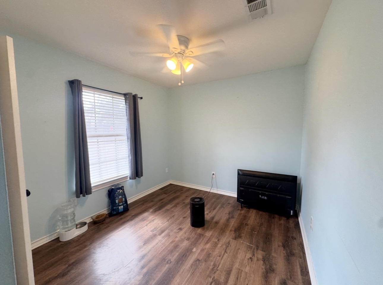 612 Cardinal Street Elgin, TX 78621 - Photo 22 of 28 bedroom 3