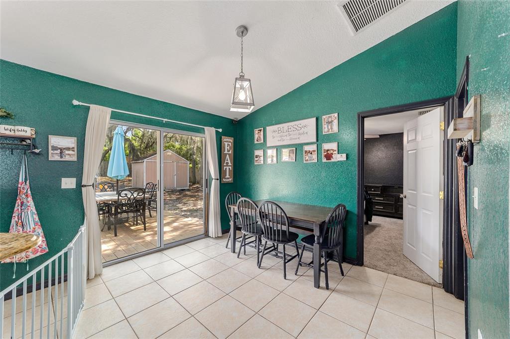 1 Elm Loop Ocala, FL 34472 - Photo 7 of 34 Gallery Image 7