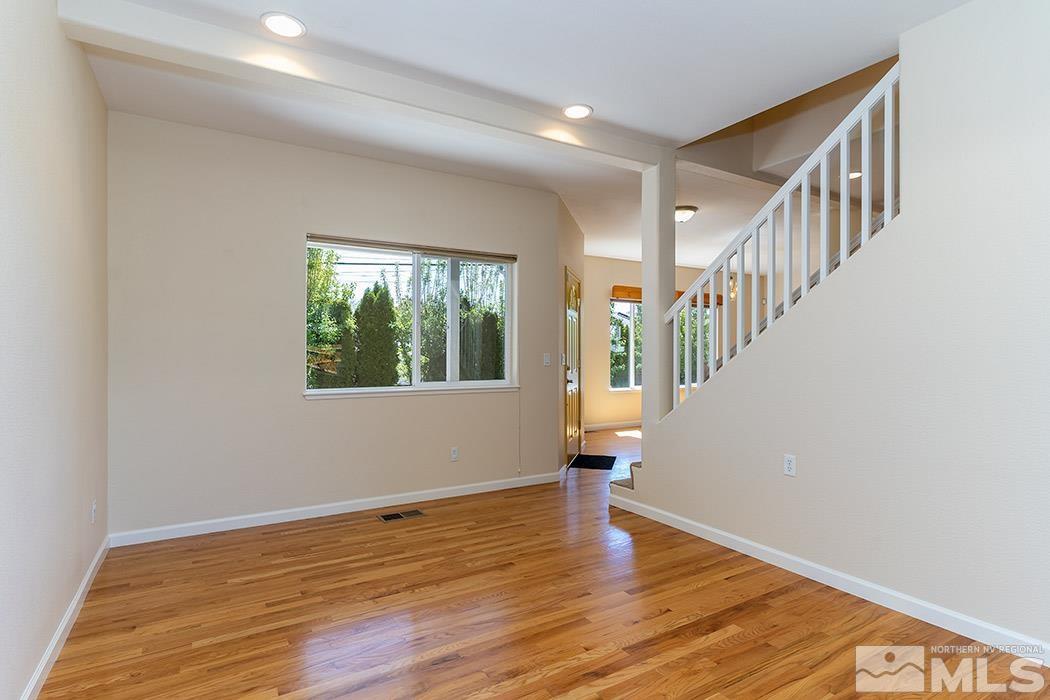 644 La Rue Avenue Reno, NV 89509 - Photo 9 of 21 Photo 9
