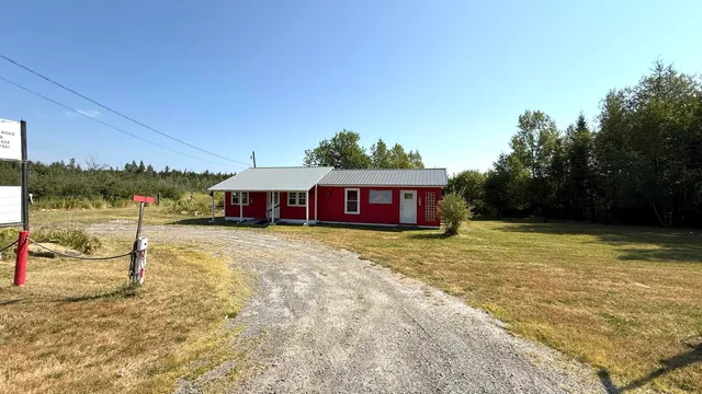 $80,000 | 813 Dexter Road, Corinna, ME 04928