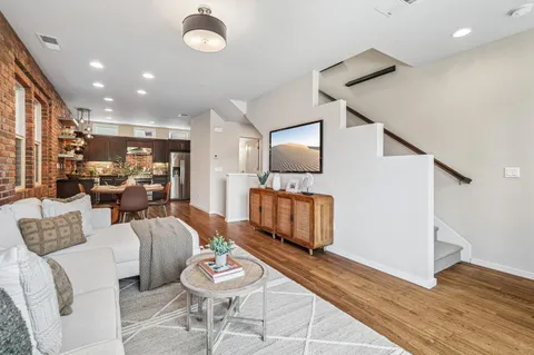 $625,000 | 2028 20th Street, Sacramento, CA 95818