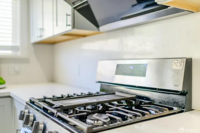 $1,300,000 | 19652 Stanton Avenue, Castro Valley, CA 94546