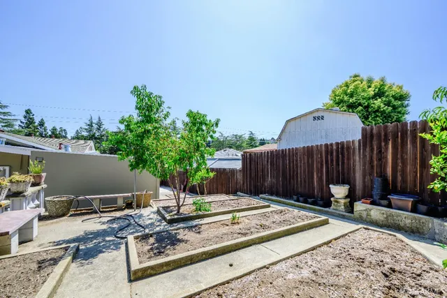 $1,300,000 | 19652 Stanton Avenue, Castro Valley, CA 94546
