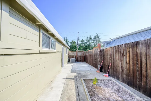 $1,300,000 | 19652 Stanton Avenue, Castro Valley, CA 94546