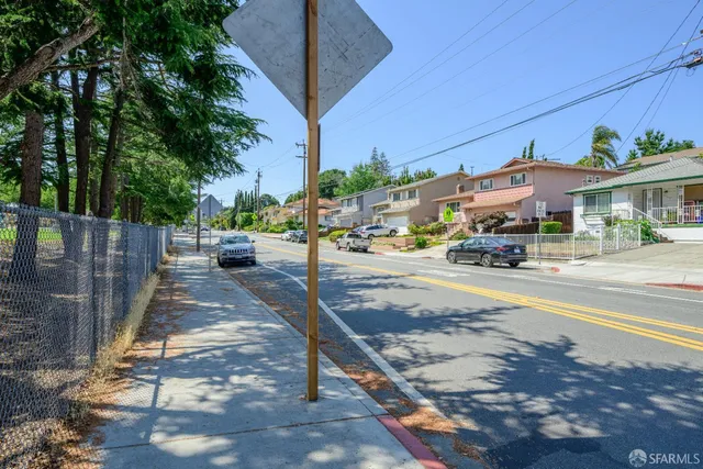 $1,300,000 | 19652 Stanton Avenue, Castro Valley, CA 94546