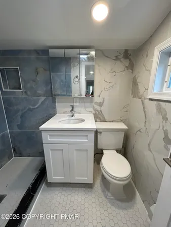 $2,000 | 175 Prospect Street, Unit 1751, East Stroudsburg, PA 18301