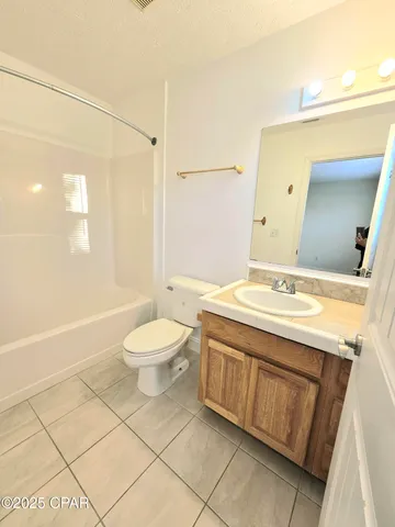 $1,725 | 1913 Laurel Avenue, Unit A, Panama City, FL 32405