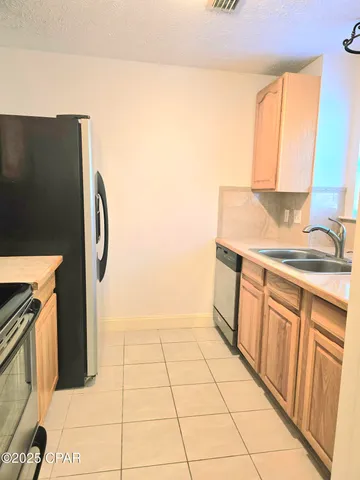 $1,725 | 1913 Laurel Avenue, Unit A, Panama City, FL 32405