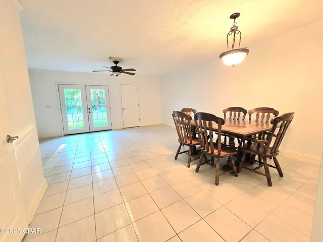 $1,725 | 1913 Laurel Avenue, Unit A, Panama City, FL 32405