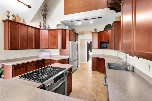 $589,500 | 8925 East Teal Lane, Wilmington, IL 60481