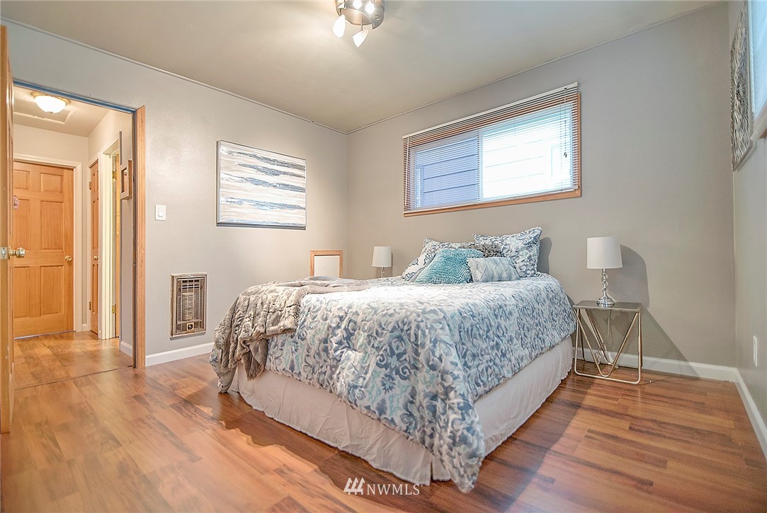 324 Douglas Street Longview, WA 98632 - Photo 11 of 19 Gallery Image 11