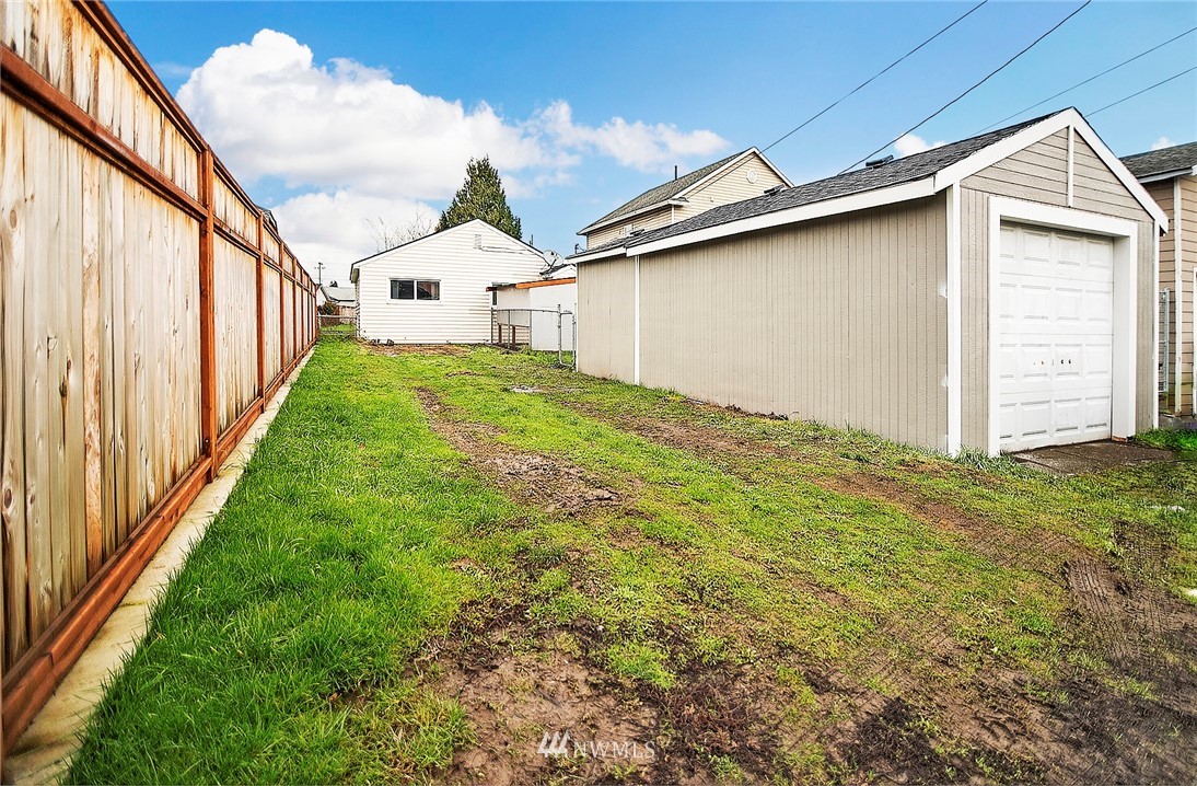 324 Douglas Street Longview, WA 98632 - Photo 19 of 19 Gallery Image 19