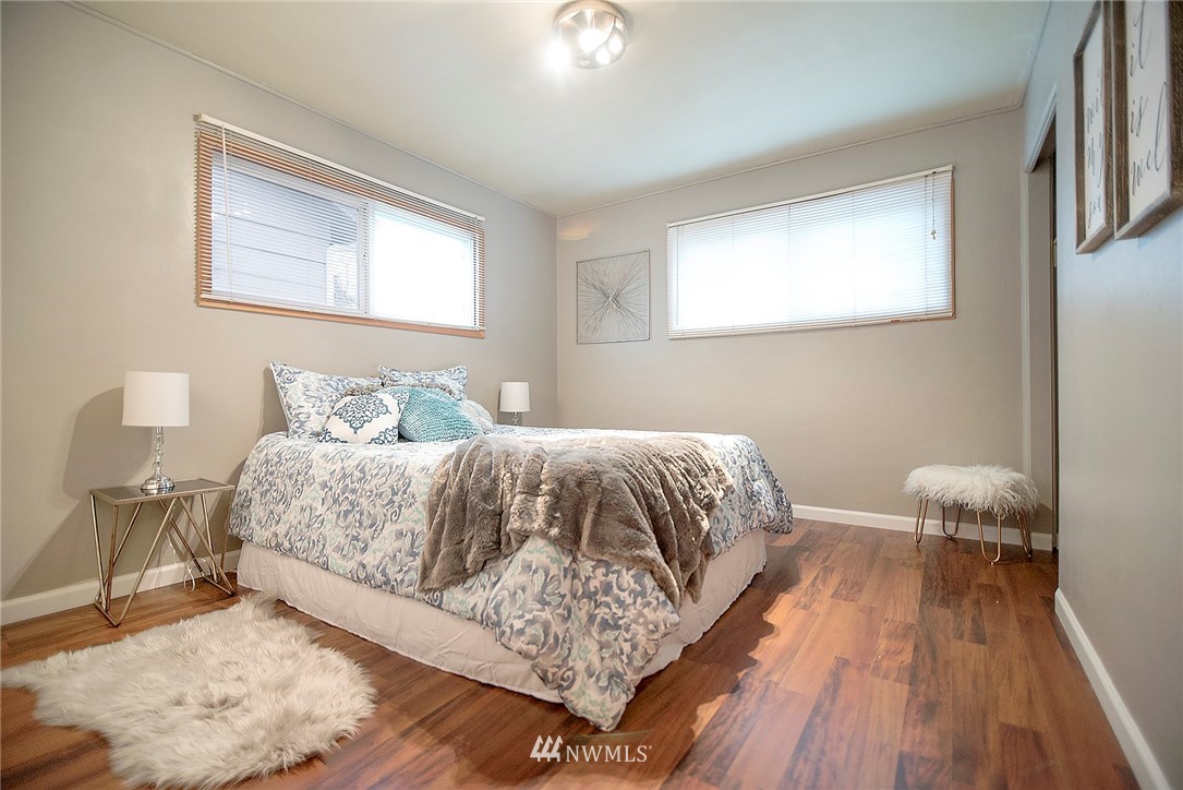 324 Douglas Street Longview, WA 98632 - Photo 10 of 19 Gallery Image 10