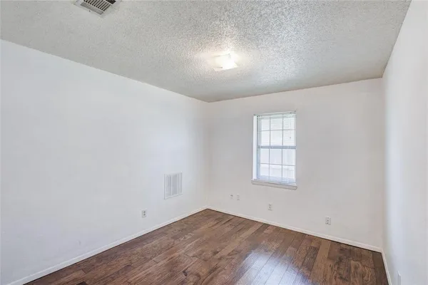 $250,000 | 420 Roosevelt Avenue, Terrell, TX 75160