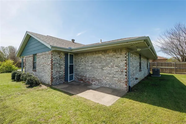 $250,000 | 420 Roosevelt Avenue, Terrell, TX 75160
