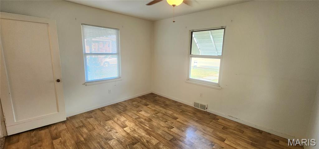 925 Swanwick Street Chester, IL 62233 - Photo 18 of 26