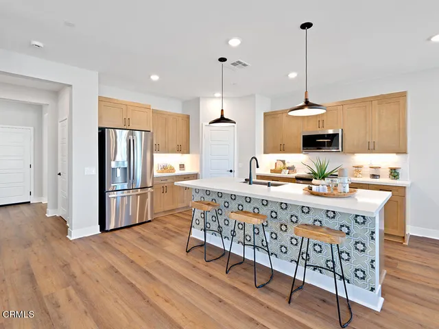 $644,990 | 115 Yellow Birch Lane, Piru, CA 93040