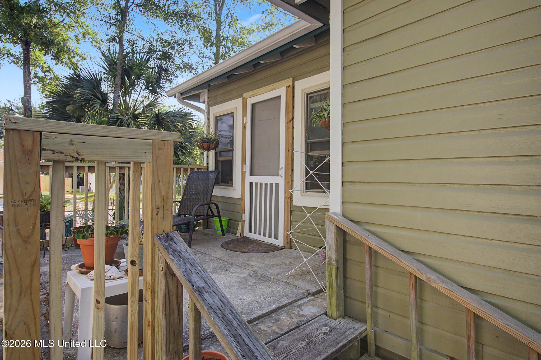 166 Violet Street Biloxi, MS 39531 - Photo 22 of 27 IMG_7801