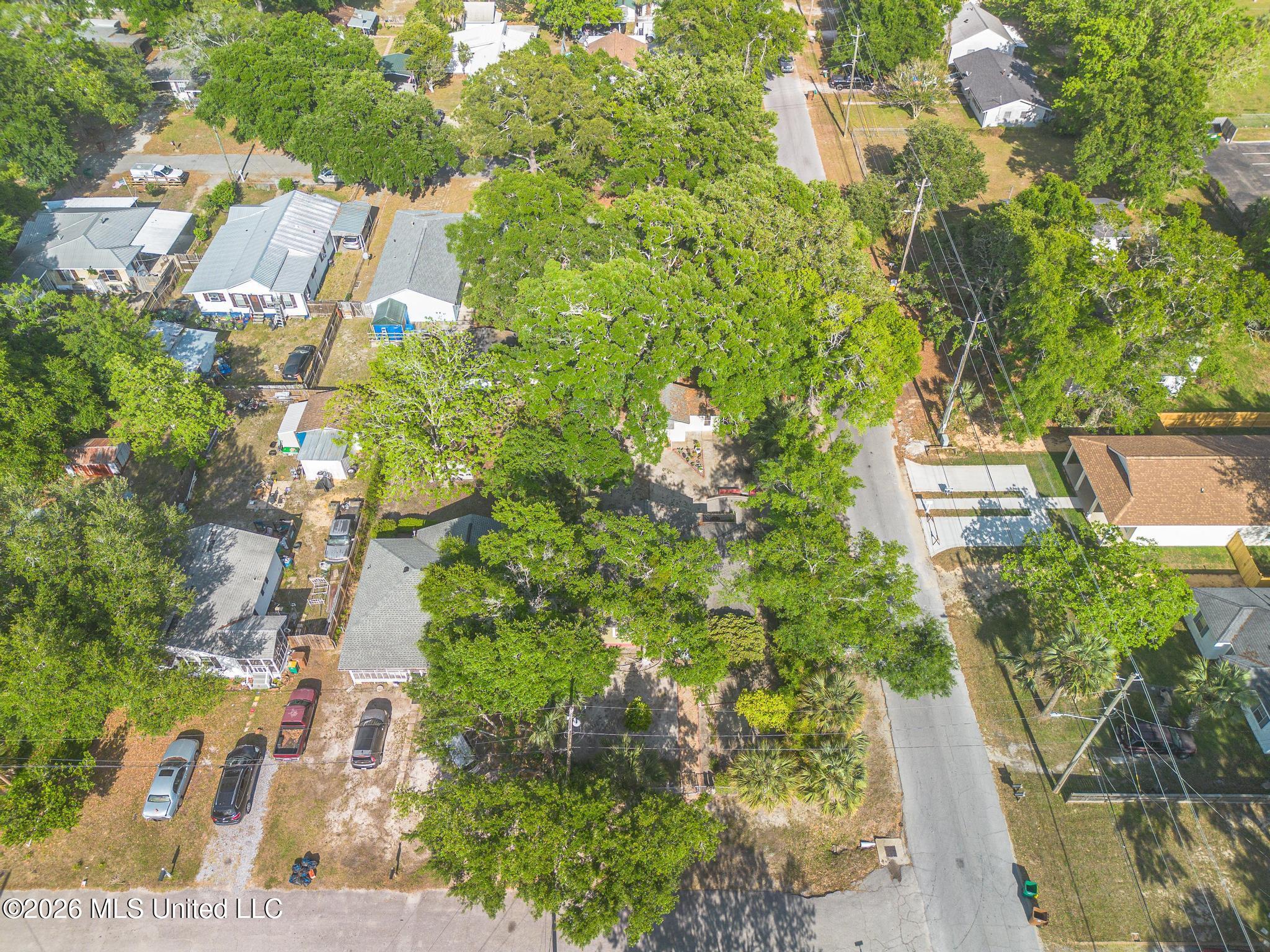 166 Violet Street Biloxi, MS 39531 - Photo 25 of 27 Violet-73
