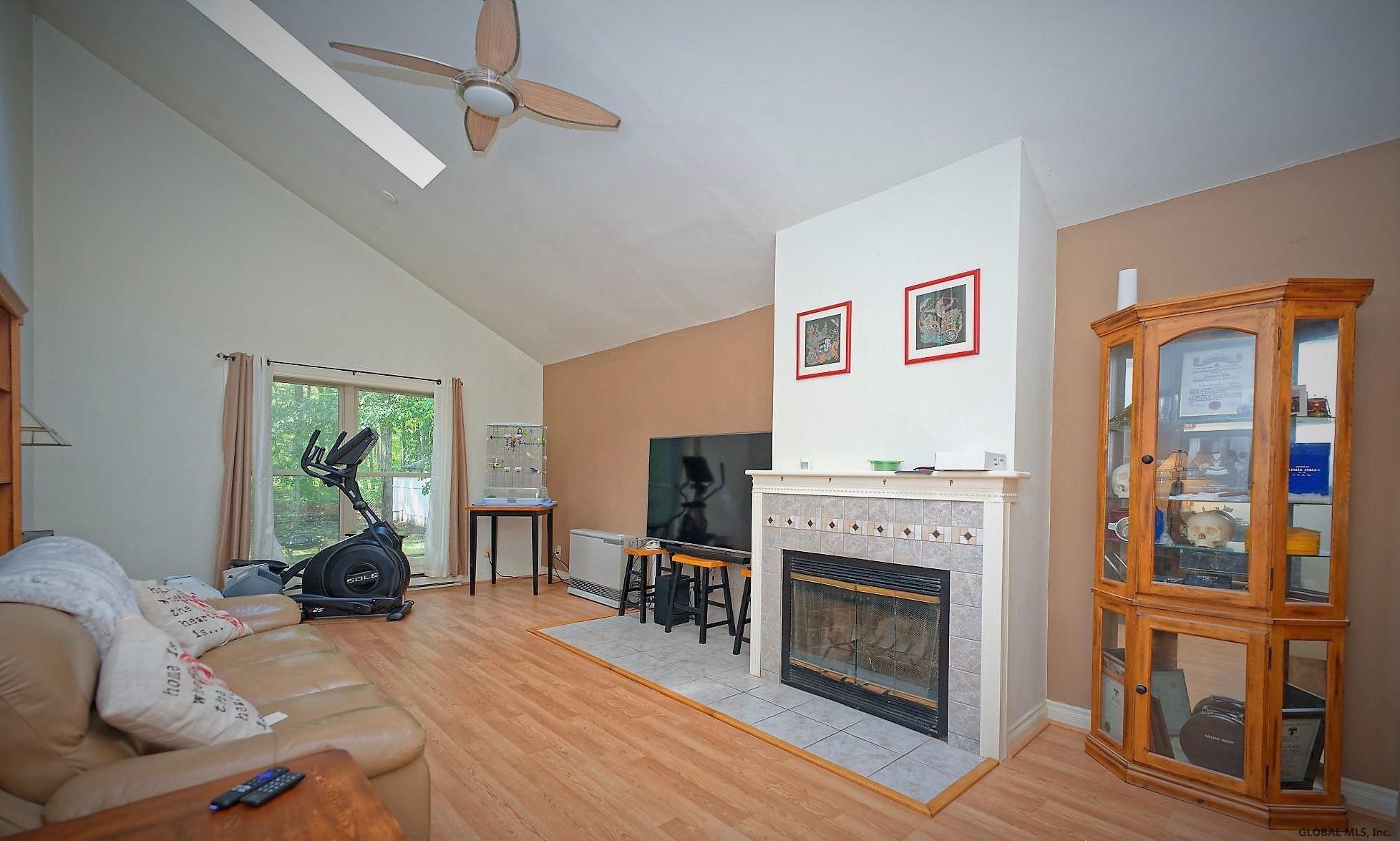 38 Thimbleberry Road Malta, NY 12020 - Photo 3 of 14 Photo 3