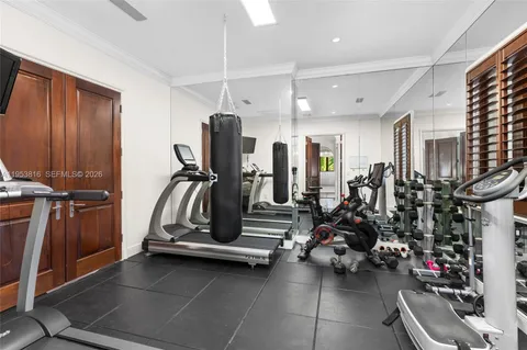 $28,000,000 | 221 Casuarina Concourse, Miami, FL 33143