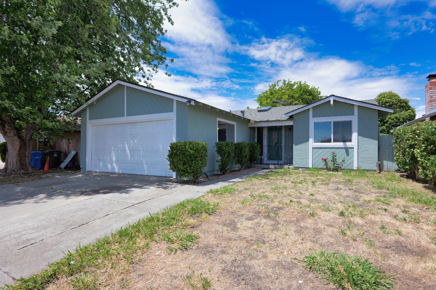 136 Dutch Flat Road Vallejo, CA 94589 - Photo 2 of 24