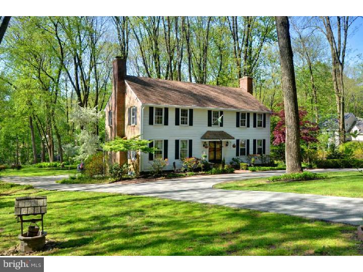 853 Goshen Road Newtown Square, PA 19073 - Photo 2 of 25 Exterior Front
