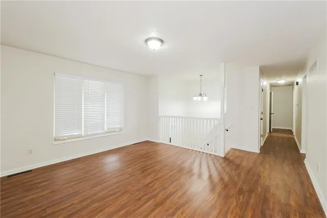 $2,075 | 2808 Southeast 2nd Street, Blue Springs, MO 64014