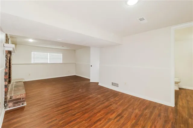 $2,075 | 2808 Southeast 2nd Street, Blue Springs, MO 64014