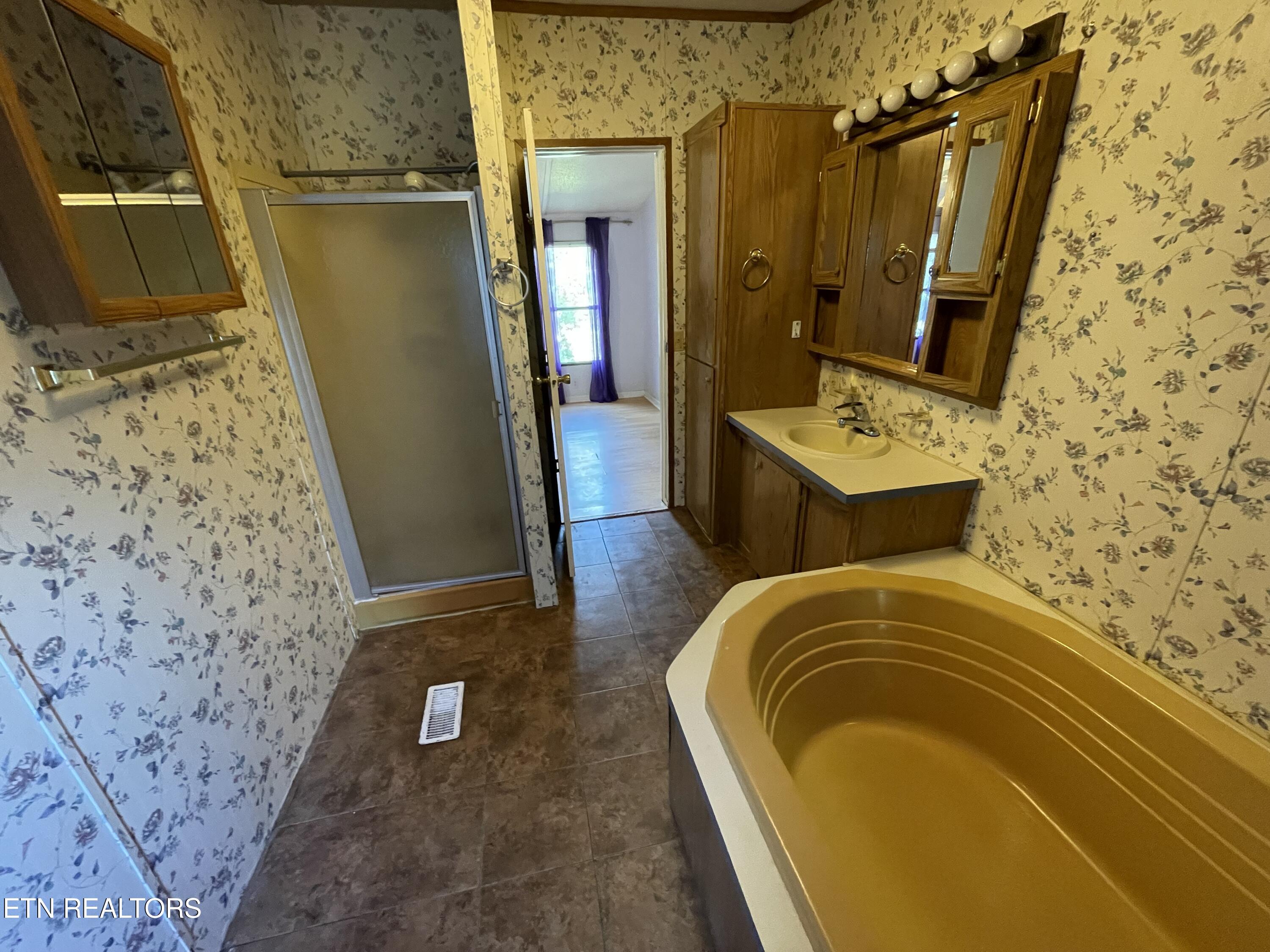 110 3rd Street Corryton, TN 37721 - Photo 20 of 26 IMG_5942