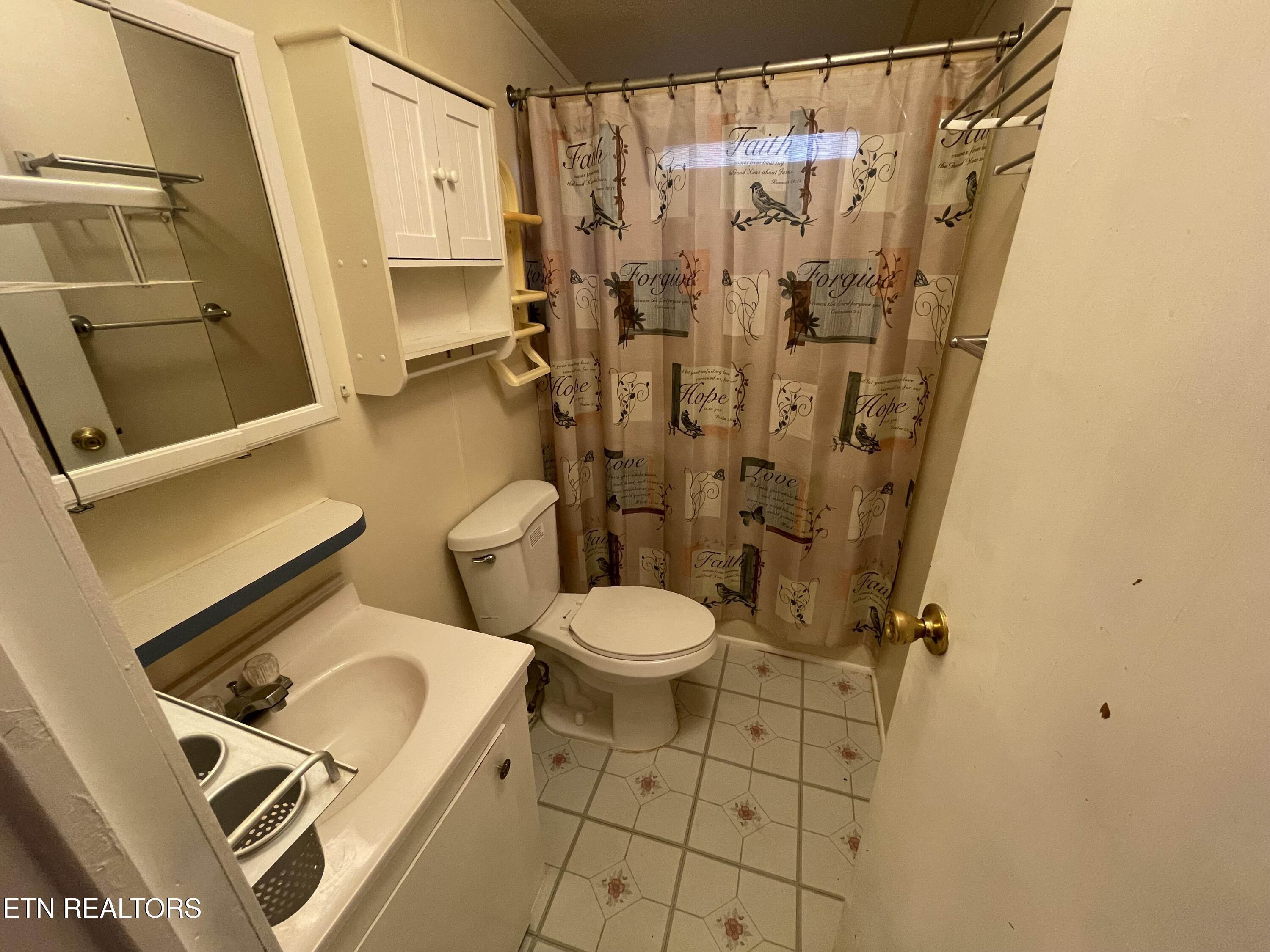 110 3rd Street Corryton, TN 37721 - Photo 22 of 26 IMG_5935