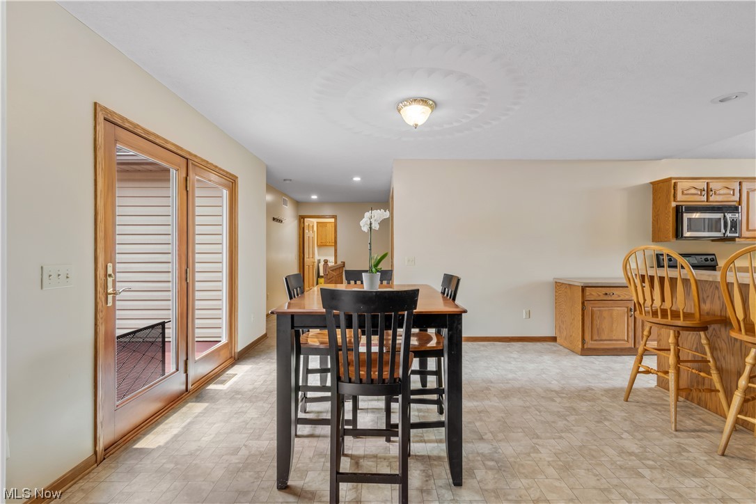 11650 Crawford Road Homerville, OH 44235 - Photo 10 of 35 Gallery Image 10