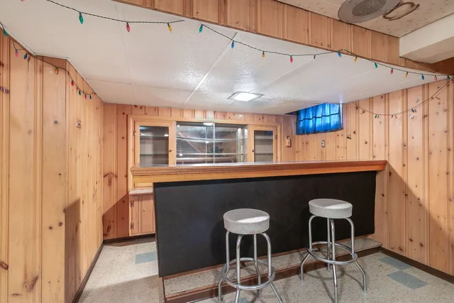 $349,900 | 4343 West 109th Street, Oak Lawn, IL 60453