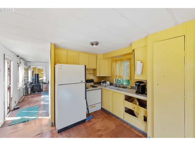 $169,900 | 64368 Welch Road, Coos Bay, OR 97420