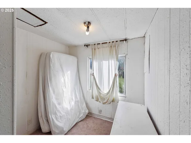 $169,900 | 64368 Welch Road, Coos Bay, OR 97420