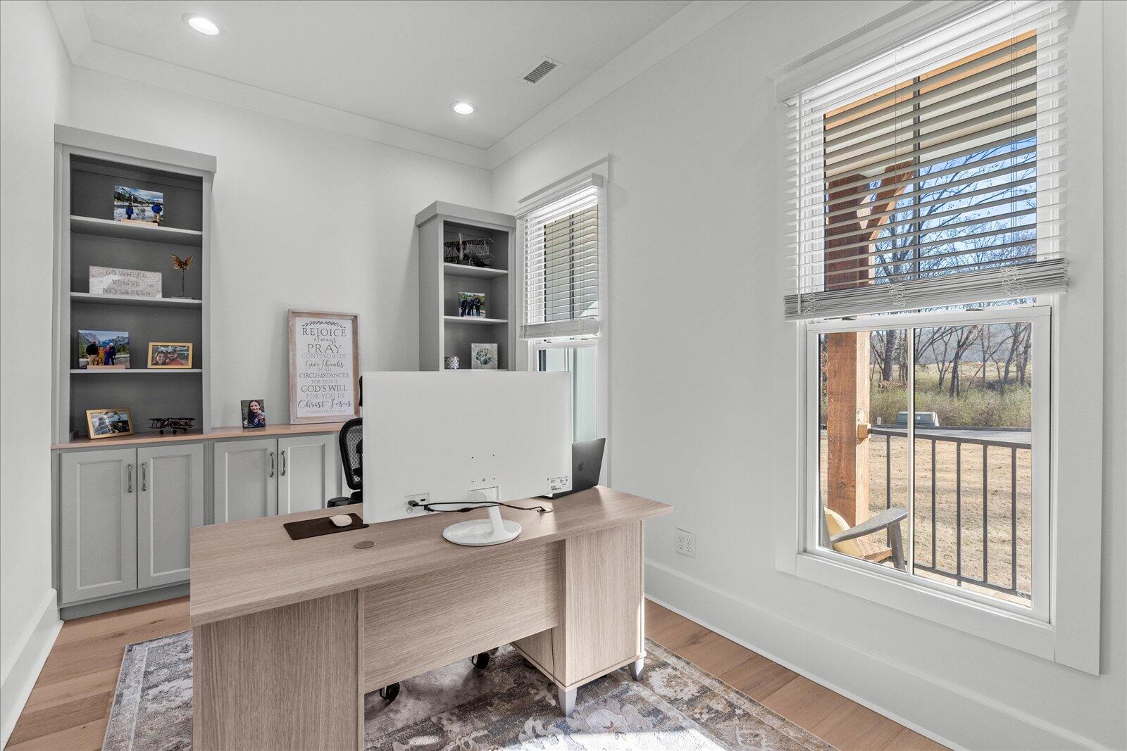 835 Edgewater Way Jasper, TN 37347 - Photo 12 of 84 11-835 Edgewater Way-10