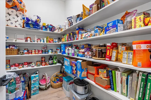 $1,099,000 | 835 Edgewater Way, Jasper, TN 37347