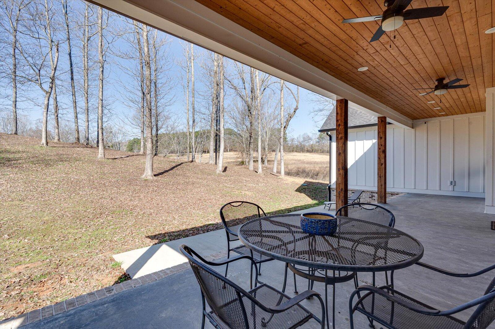 835 Edgewater Way Jasper, TN 37347 - Photo 61 of 84 60-835 Edgewater Way-59