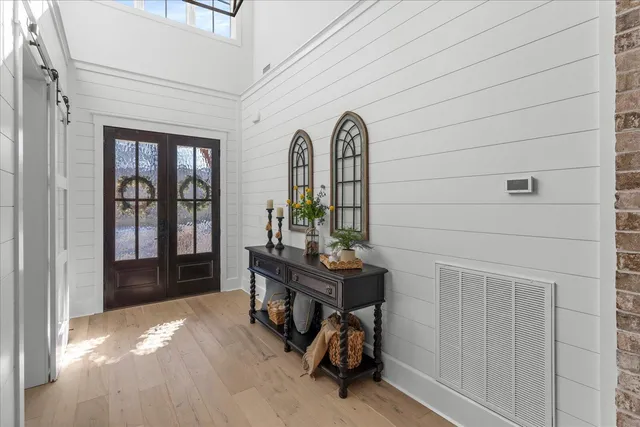 $1,099,000 | 835 Edgewater Way, Jasper, TN 37347