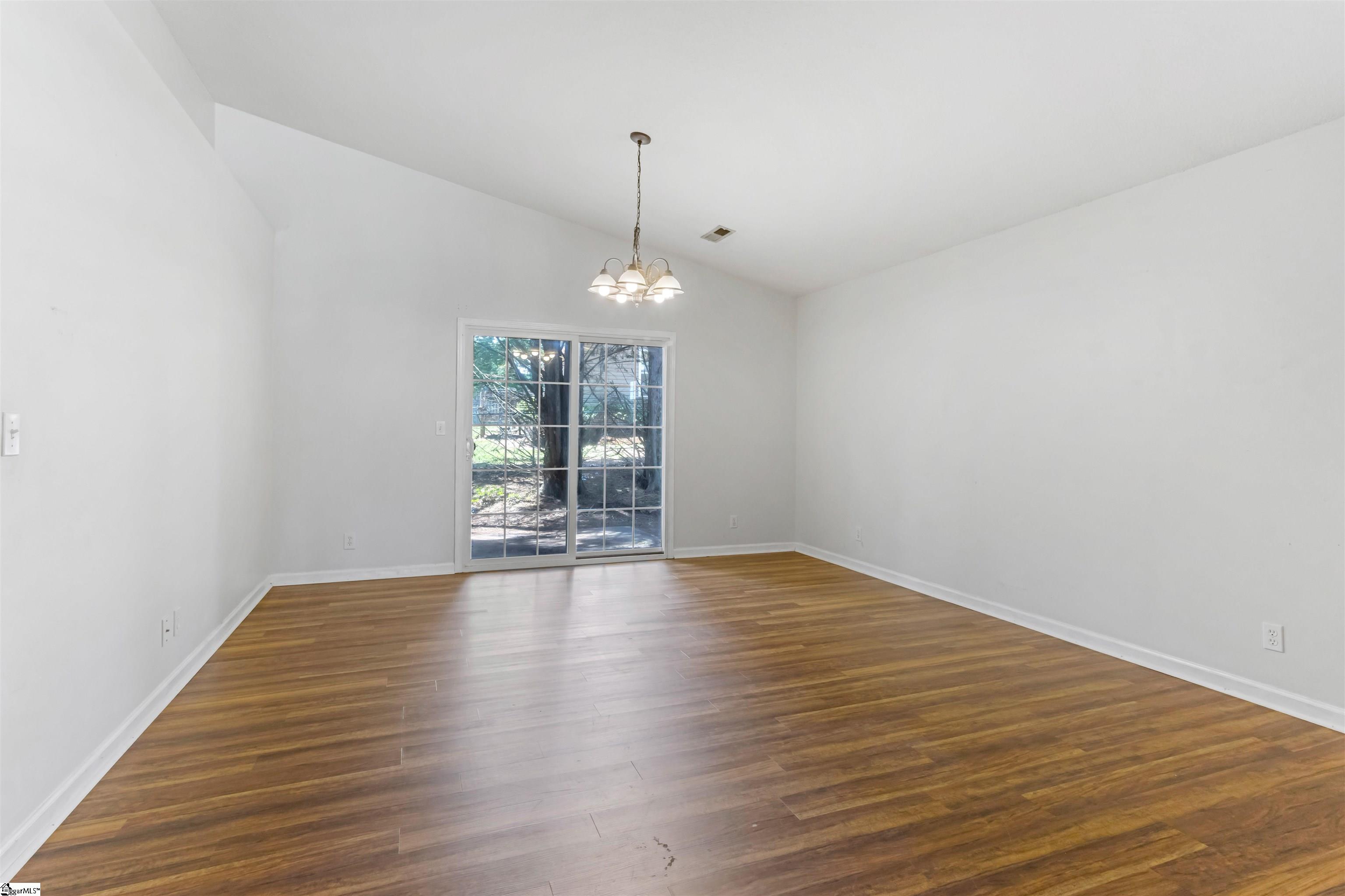 400 Panther Court Greer, SC 29651 - Photo 13 of 34
