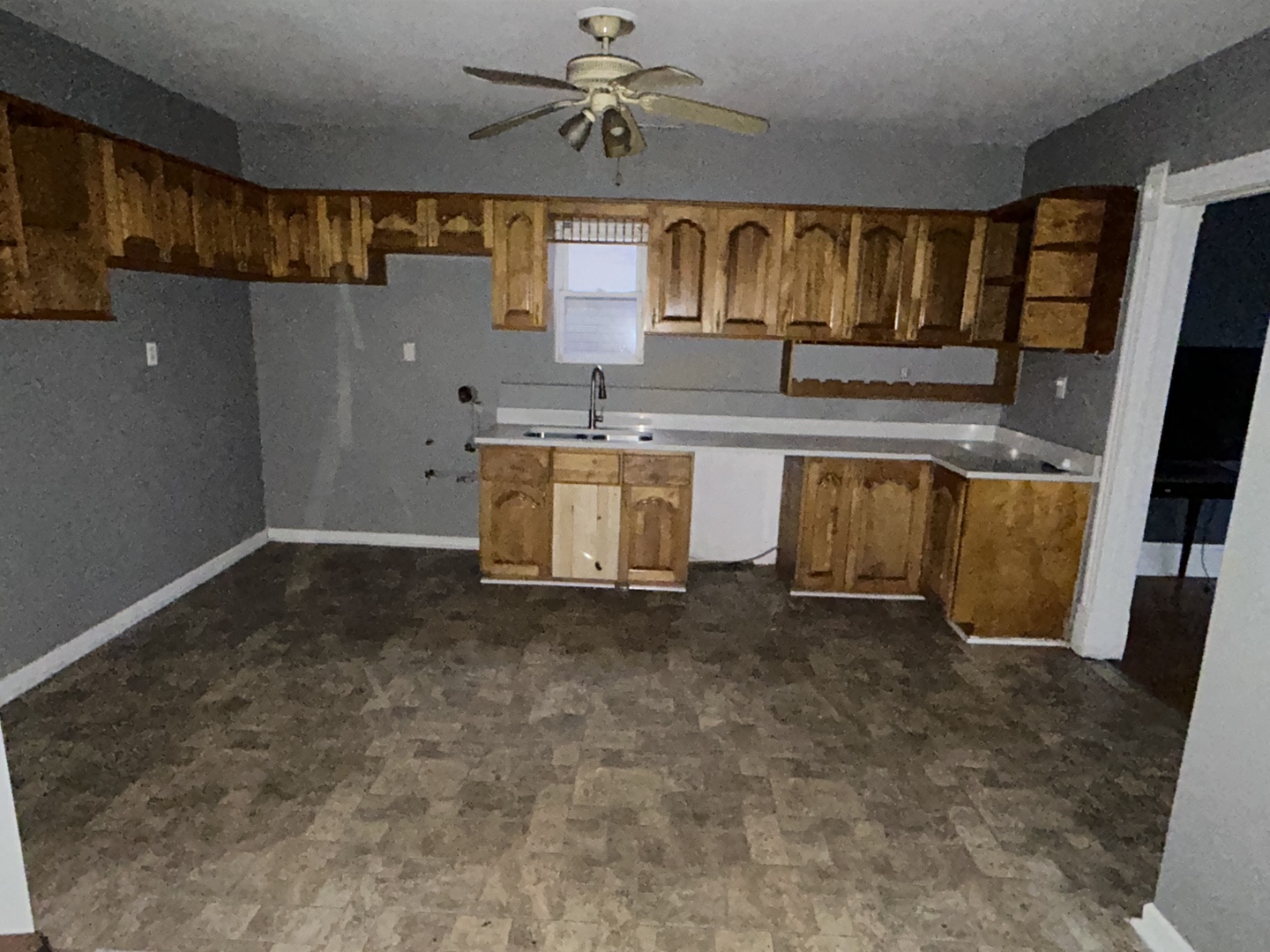 520 West 44th Place, Unit 2FF Chicago, IL 60609 - Photo 5 of 12