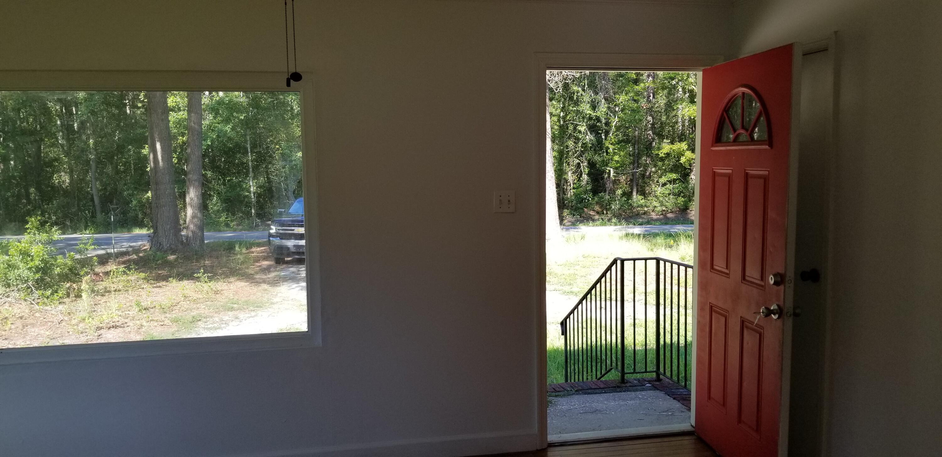 1375 Peurifoy Road Walterboro, SC 29488 - Photo 11 of 27 20250731_092627