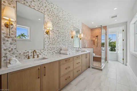 $17,999,000 | 187 10th Avenue South, Naples, FL 34102