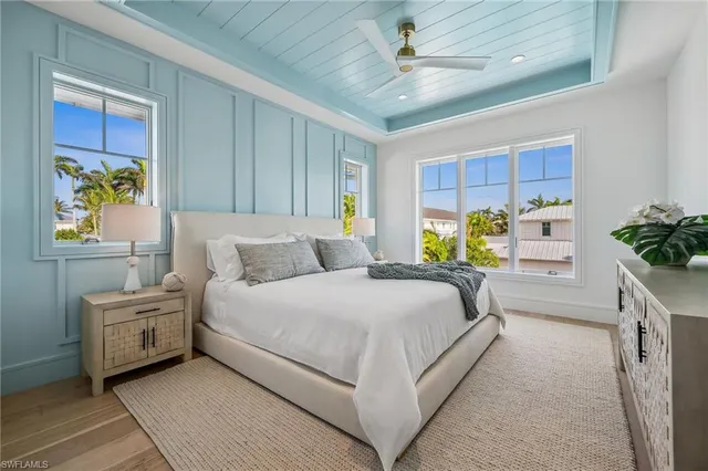 $17,999,000 | 187 10th Avenue South, Naples, FL 34102