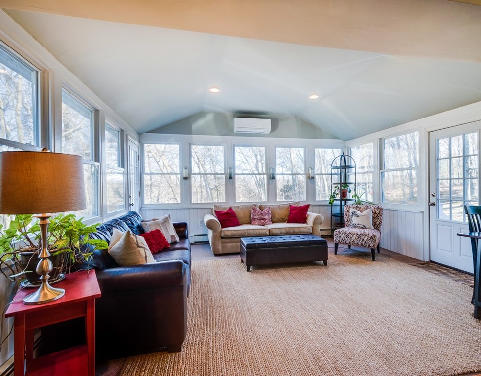 64 Crabtree Road Concord, MA 01742 - Photo 12 of 21 Gallery Image 12