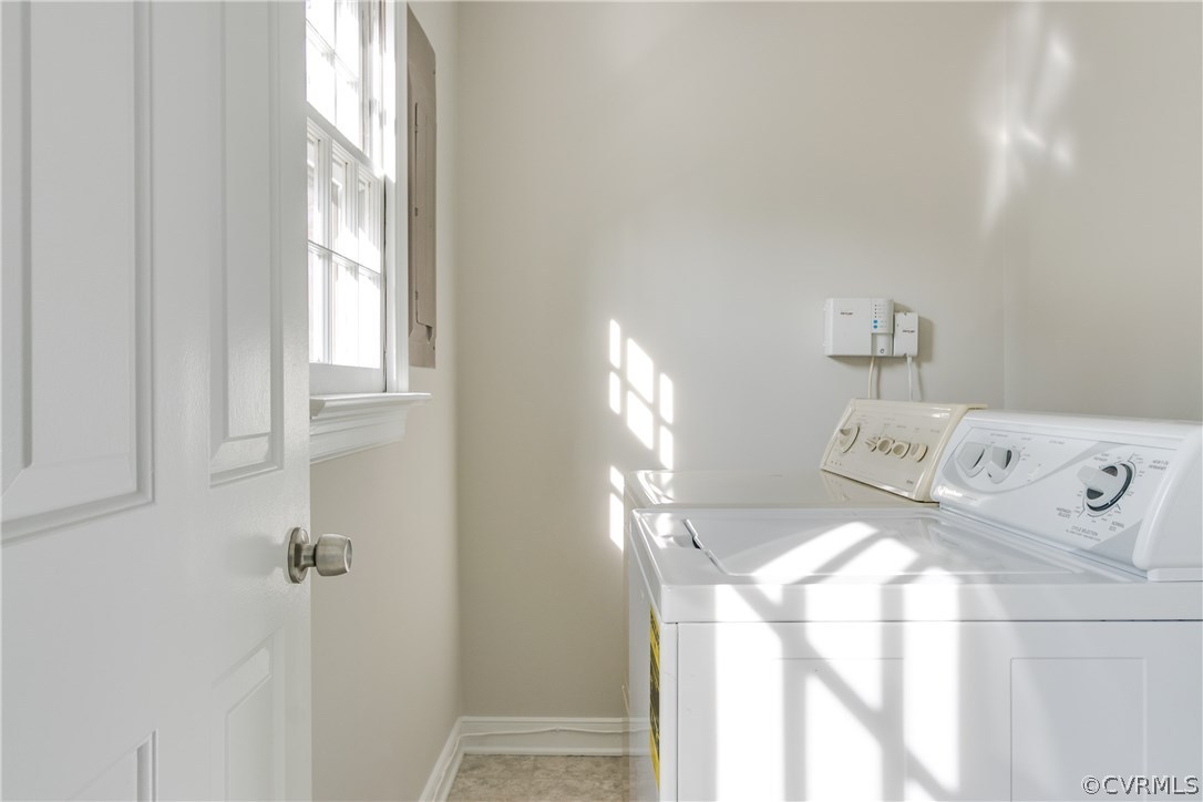 1018 Ashbrook Landing Road Midlothian, VA 23114 - Photo 20 of 46 a bedroom with a bed and a window