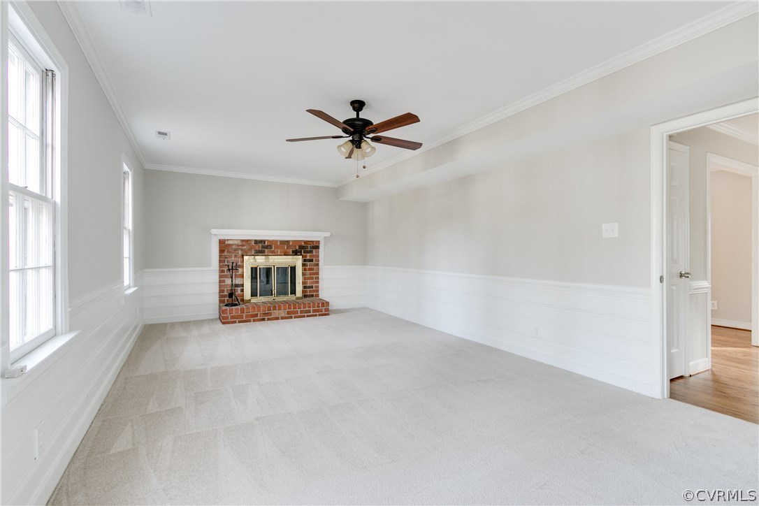 1018 Ashbrook Landing Road Midlothian, VA 23114 - Photo 28 of 46 an empty room with windows and ceiling fan